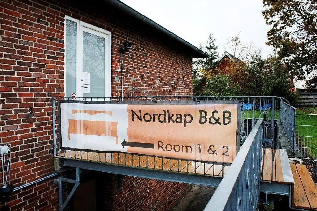 Nordkap Bed & Bath-1